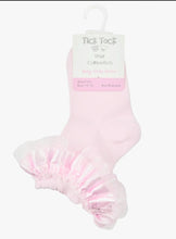 Load image into Gallery viewer, Baby Pink Frilly Socks
